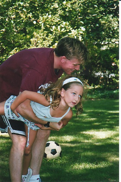 Mike Greenfield lifting niece Rachel Feldman